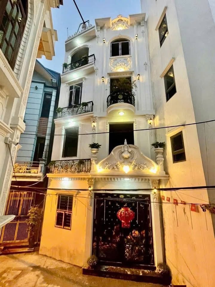 BÁN NHÀ 4 TẦNG – TRẦN NHẬT DUẬT