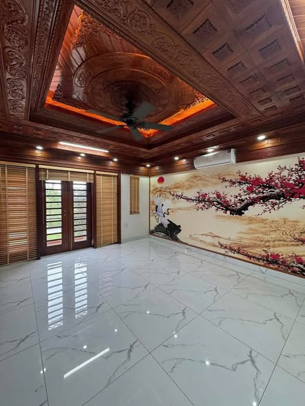 CHO THUÊ NHÀ XUÂN THỦY CÓ THANG MÁY ĐỦ ĐỒ