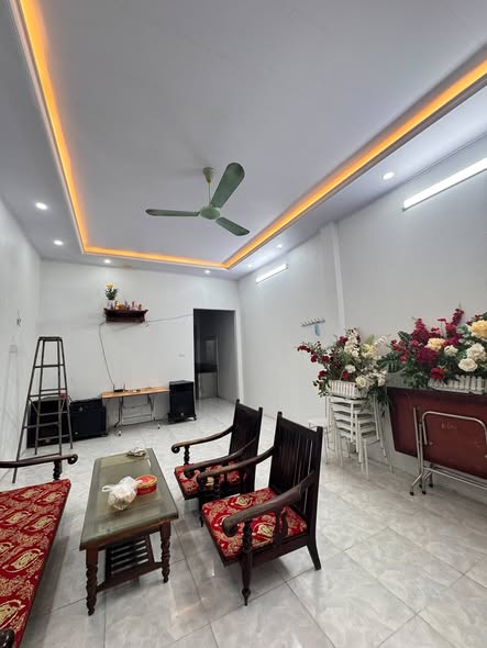 CHO THUÊ NHÀ MẶT ĐƯỜNG PHÙ NGHĨA – GẦN VIỆN MẮT