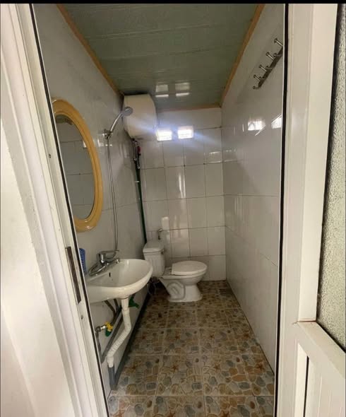 CHO THUÊ NHÀ RỘNG RÃI GẦN ĐẠI HỌC LƯƠNG THẾ VINH – Ô TÔ ĐỖ TẬN CỬA
